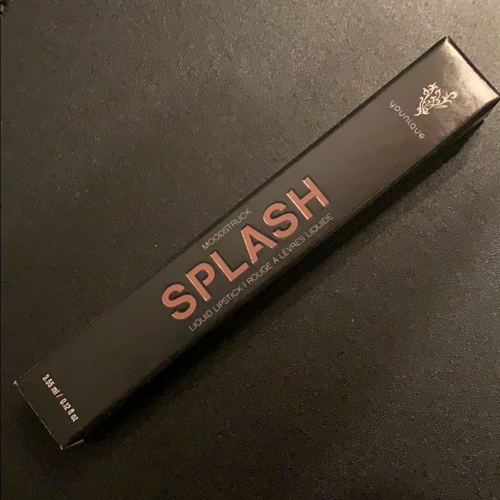 Younique SPLASH Liquid lipstick